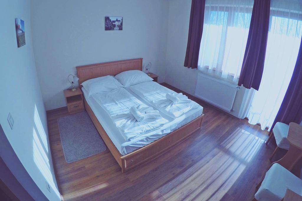 Hotel Halaszkert Badacsony Badacsonytomaj Luaran gambar