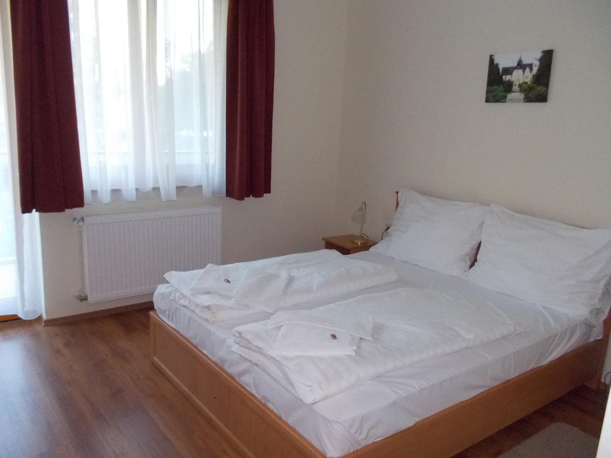 Hotel Halaszkert Badacsony Badacsonytomaj Luaran gambar