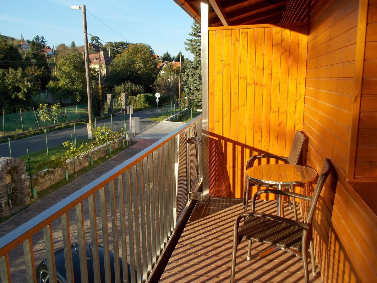 Hotel Halaszkert Badacsony Badacsonytomaj Luaran gambar